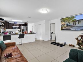 1720 NW 44th St, Miami FL 33142