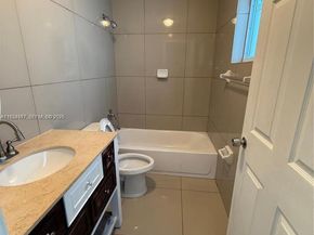 1720 NW 44th St, Miami FL 33142