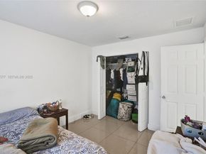 1720 NW 44th St, Miami FL 33142