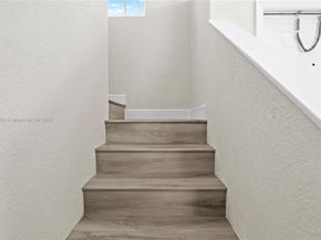 1223 NW 125th Ter, Sunrise FL 33323