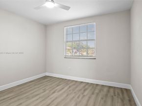 1223 NW 125th Ter, Sunrise FL 33323