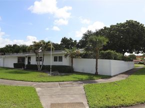 8123 SW 95th Ct, Miami FL 33173