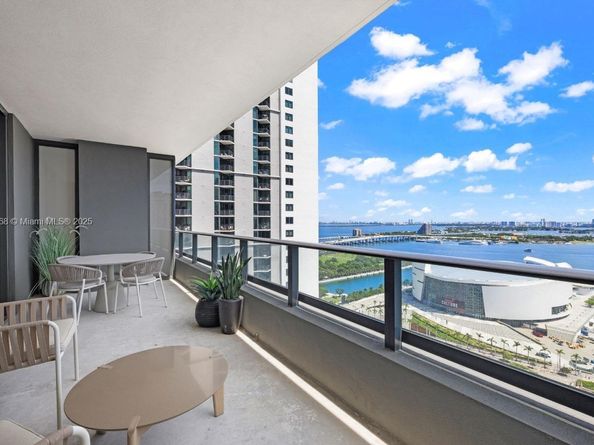 Undisclosed Address #A11921068, Miami FL 33132