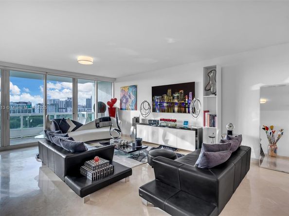 1643 Brickell Ave 1406, Miami FL 33129
