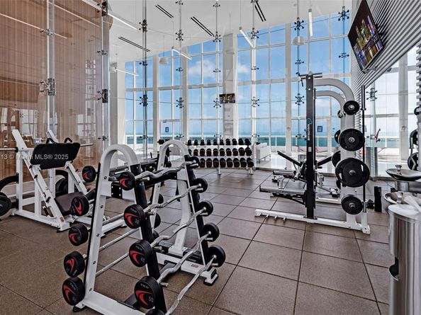 1643 Brickell Ave 1406, Miami FL 33129