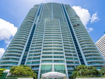 1643 Brickell Ave