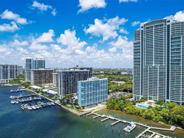 1643 Brickell Ave 1406, Miami FL 33129