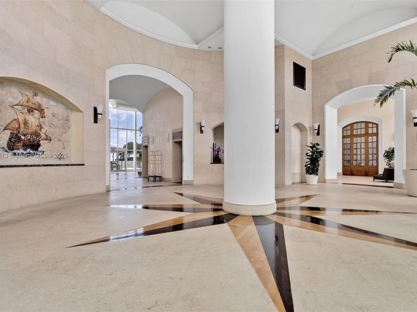 1643 Brickell Ave 1406, Miami FL 33129