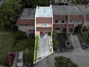 2787 NW 196th St, Miami Gardens FL 33056