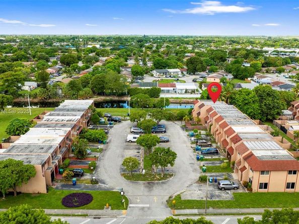2787 NW 196th St, Miami Gardens FL 33056