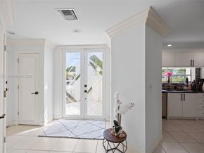 4841 NE 29th Ave, Lighthouse Point FL 33064