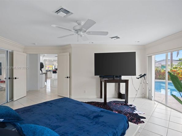 4841 NE 29th Ave, Lighthouse Point FL 33064