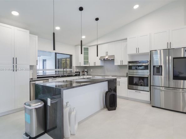 13526 Jonquil Pl, Wellington FL 33414