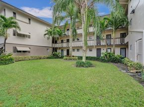 4900 Washington St 203, Hollywood FL 33021