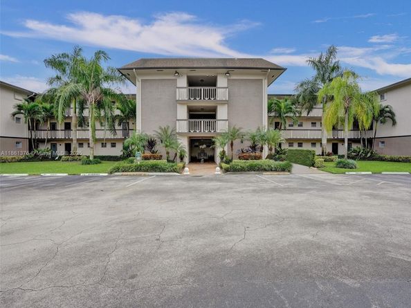 4900 Washington St 203, Hollywood FL 33021
