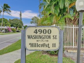 4900 Washington St 203, Hollywood FL 33021