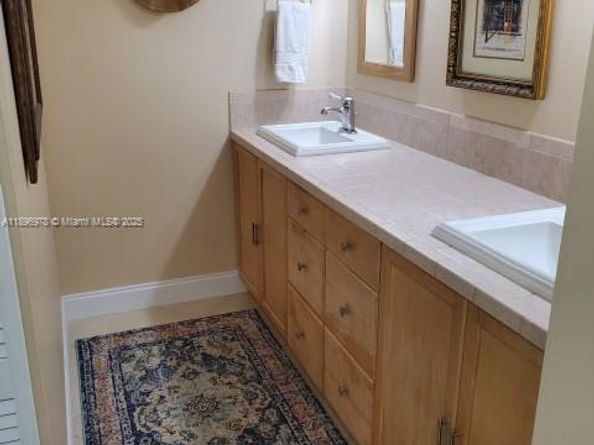 12910 SW 117th St, Miami FL 33186