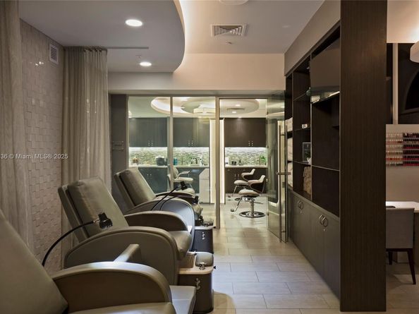 21055 Yacht Club Dr 3101, Aventura FL 33180