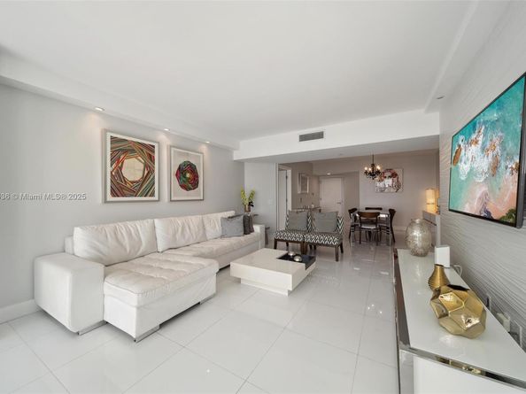 21055 Yacht Club Dr 3101, Aventura FL 33180