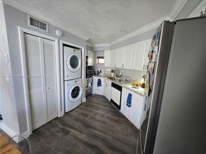 3118 Bird Ave 3118, Miami FL 33133