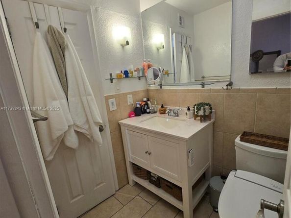 3118 Bird Ave 3118, Miami FL 33133