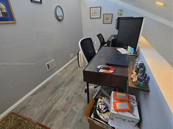 3118 Bird Ave 3118, Miami FL 33133
