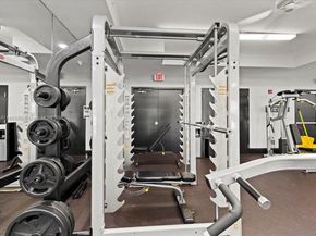 3001 NE 185th St 121, Aventura FL 33180