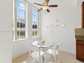 3001 NE 185th St 121, Aventura FL 33180