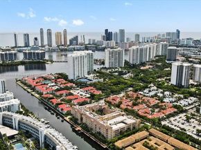 3001 NE 185th St 121, Aventura FL 33180
