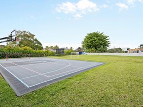 80 NW 129th Ave, Miami FL 33182