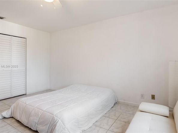 2451 SW 23rd Cranbrook Drive, Boynton Beach FL 33436