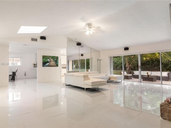 2451 SW 23rd Cranbrook Drive, Boynton Beach FL 33436