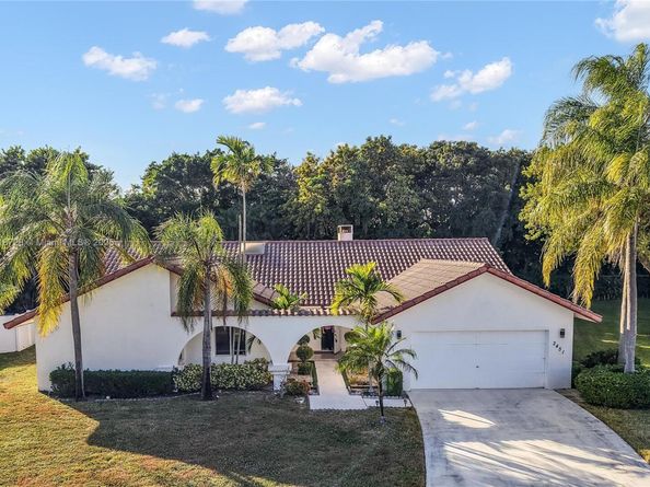 2451 SW 23rd Cranbrook Drive, Boynton Beach FL 33436