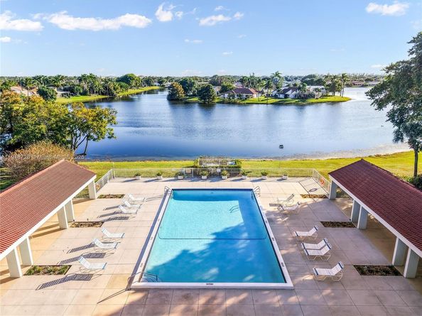 2451 SW 23rd Cranbrook Drive, Boynton Beach FL 33436