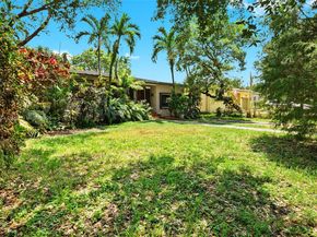 156 Glendale Dr, Miami Springs FL 33166