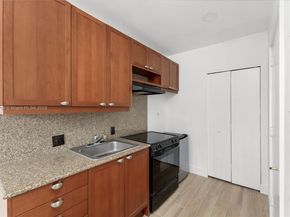 20165 NE 39th Pl 303 & 204, Aventura FL 33180