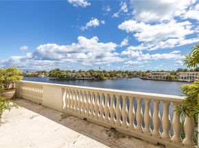 20165 NE 39th Pl 303 & 204, Aventura FL 33180