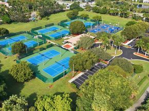 17361 SW 35th St, Miramar FL 33029