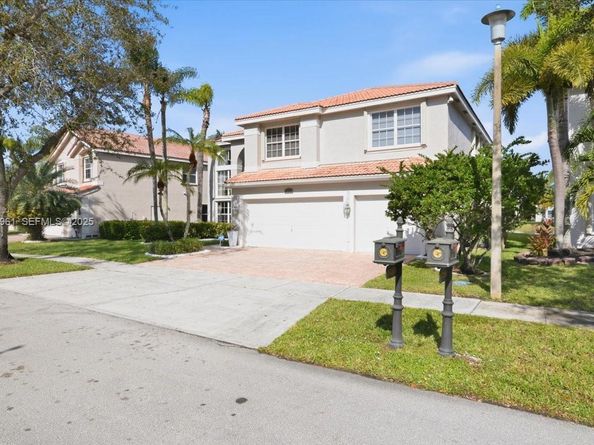 17361 SW 35th St, Miramar FL 33029