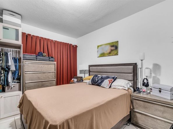 740 E 41st St, Hialeah FL 33013
