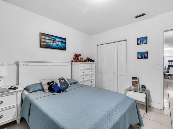 740 E 41st St, Hialeah FL 33013