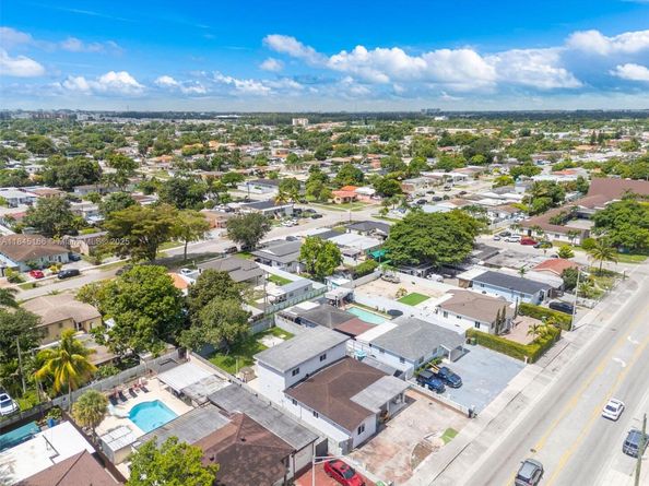740 E 41st St, Hialeah FL 33013