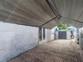 740 E 41st St, Hialeah FL 33013