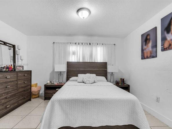 740 E 41st St, Hialeah FL 33013