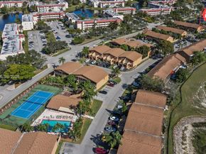 8009 NW 29th St, Sunrise FL 33322