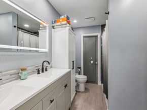 151 NW 20th St, Pompano Beach FL 33060