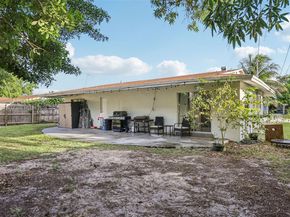 151 NW 20th St, Pompano Beach FL 33060