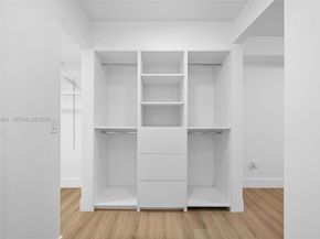 3545 Magellan Cir 3515, Aventura FL 33180