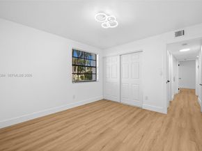 3545 Magellan Cir 3515, Aventura FL 33180