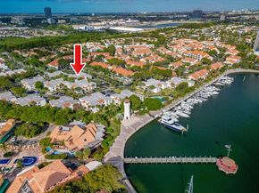 3545 Magellan Cir 3515, Aventura FL 33180
